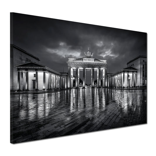 Berlin Wahrzeichen bei Regen Brandenburger Tor Wandbild