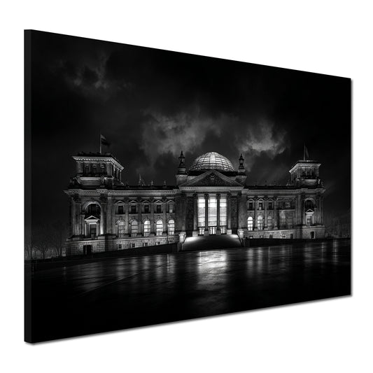 Berliner Reichstag dramatische Lichtstimmung bei Nacht Wandbild