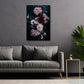 Elegantes Blumen Wandbild im Hochformat im Wohnraum
