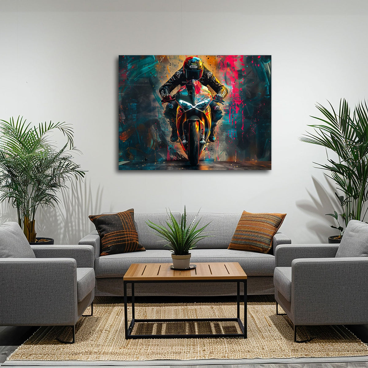 Motorrad Wandbild im Querformat über dem Sofa im Wohnzimmer