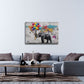 Detailansicht Elefanten Wandbild mit Luftballons auf Backsteinwand
