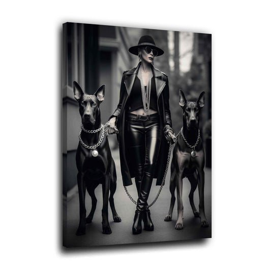 Elegante Lady Frau mit Hunden Großstadt Look Schwarz Weiß Wandbild