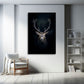 Dunkles Hirsch Wandbild über dem Sofa im Wohnzimmer