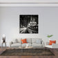 Quadratisches Schwarz Weiß Wandbild im Wohnzimmer