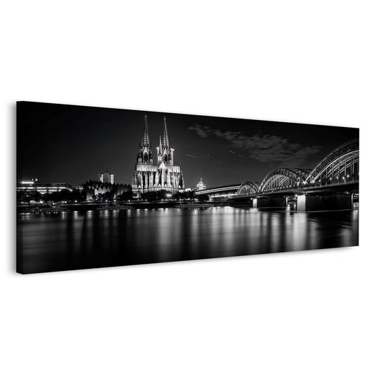 Panorama Wandbild Kölner Dom und Rheinbrücke in Schwarz Weiß