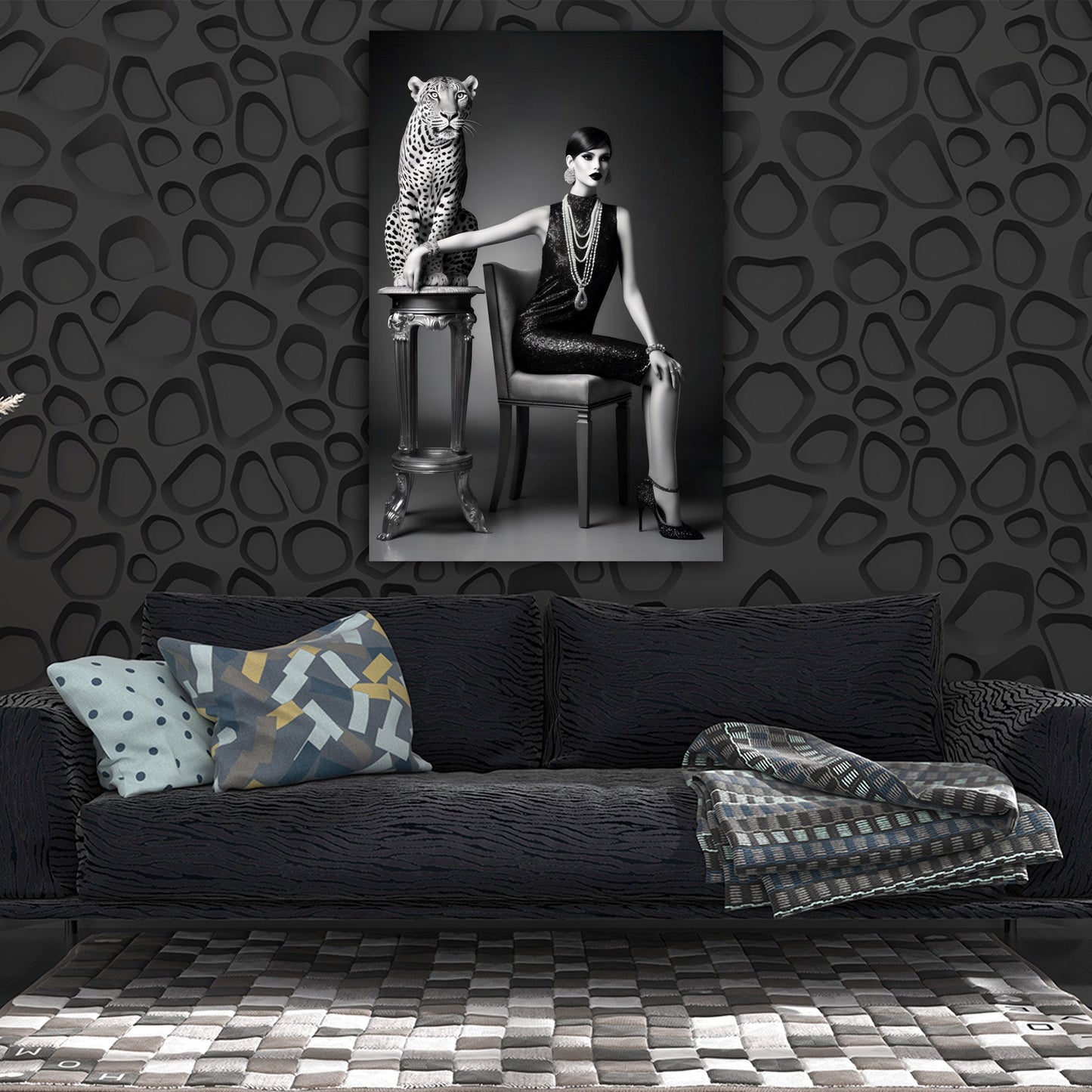 Schwarz-Weiß Mode Wandbild mit Leopard über dem Sofa im Wohnzimmer