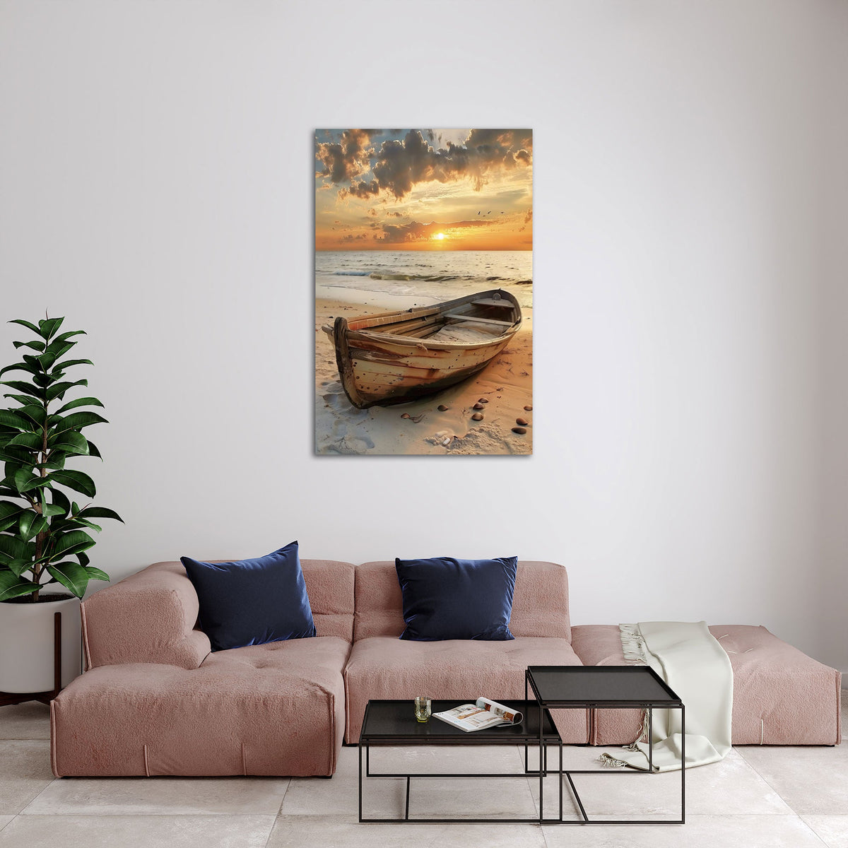 Maritimes Boot Wandbild über dem Sofa im Wohnzimmer