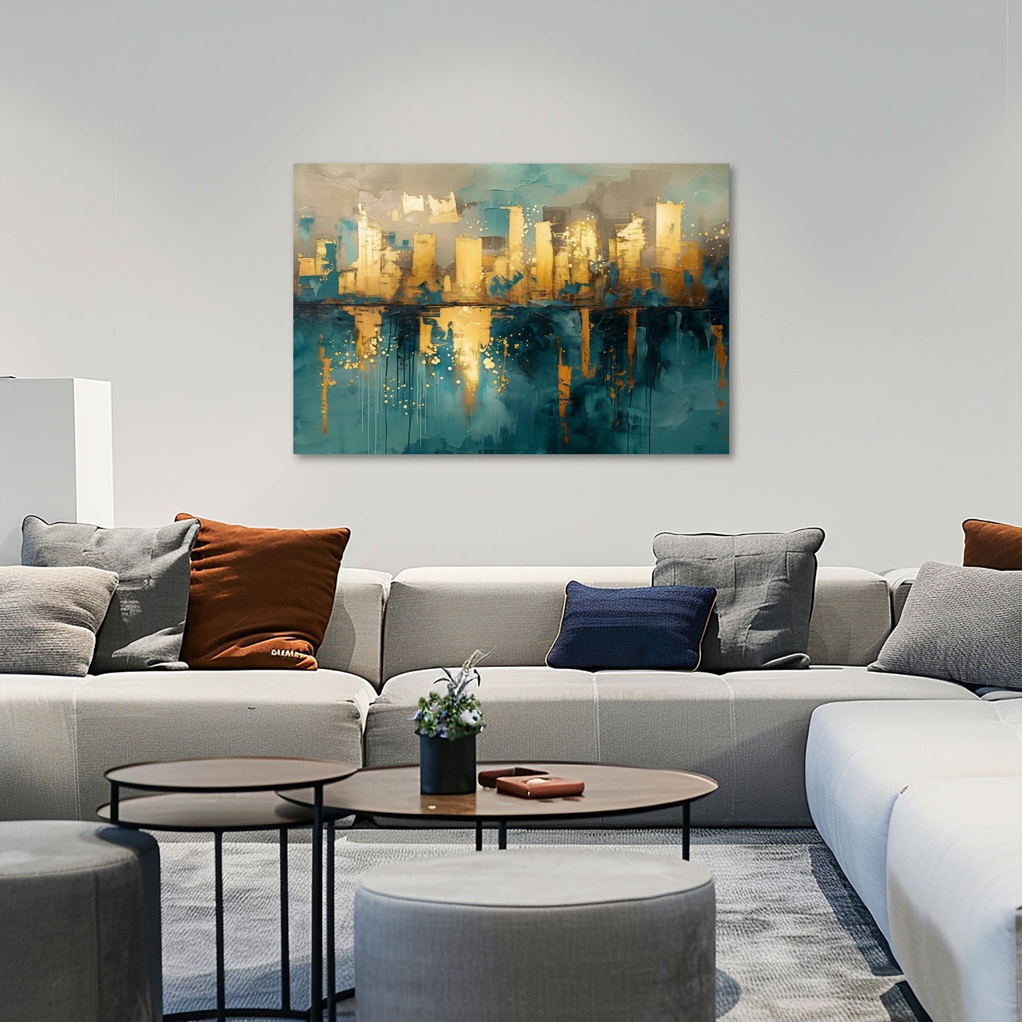 Skyline Wandbild in Gold über dem Sofa im Wohnzimmer