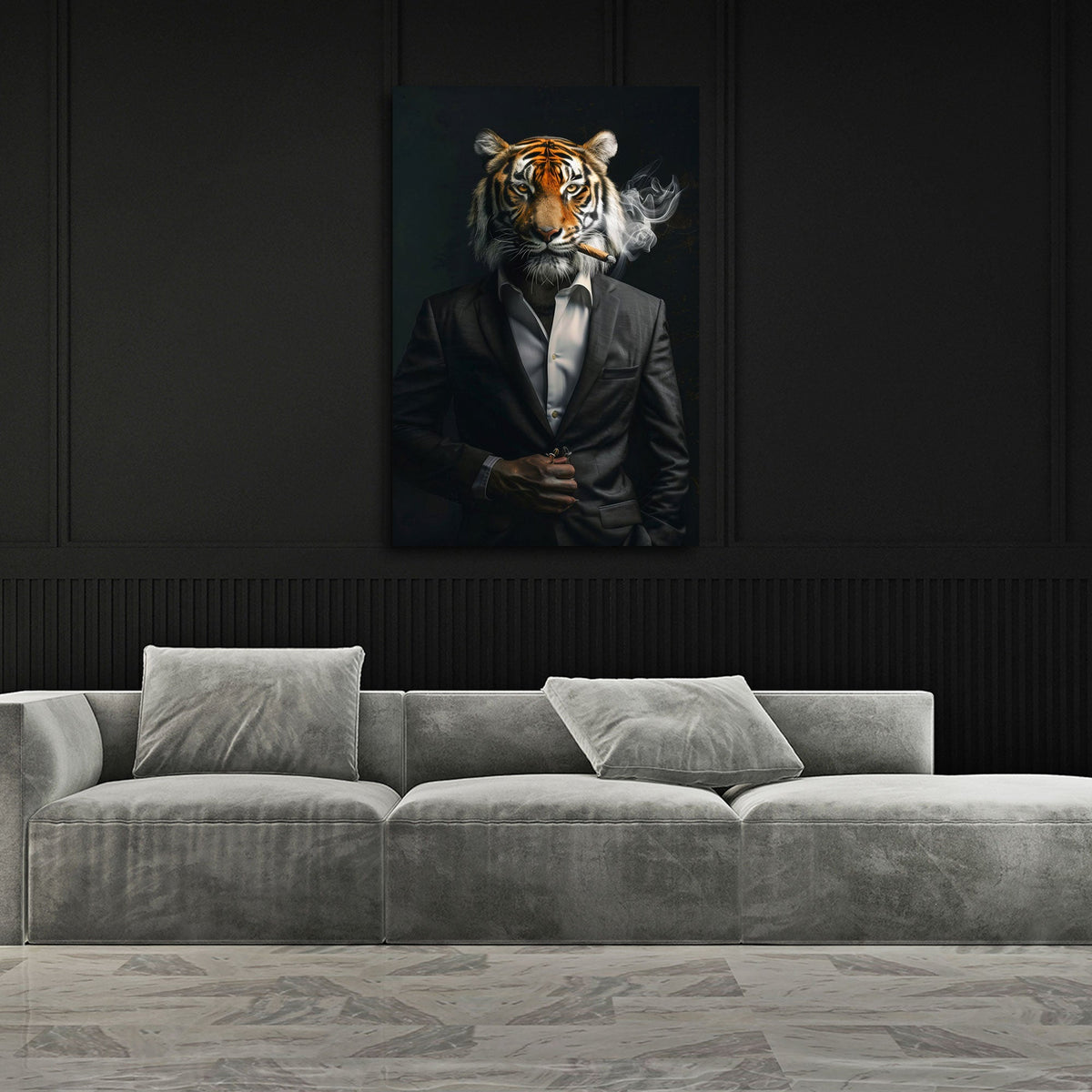 Detailansicht Tiger Porträt Wandbild mit Anzug und feinen Rauchschwaden