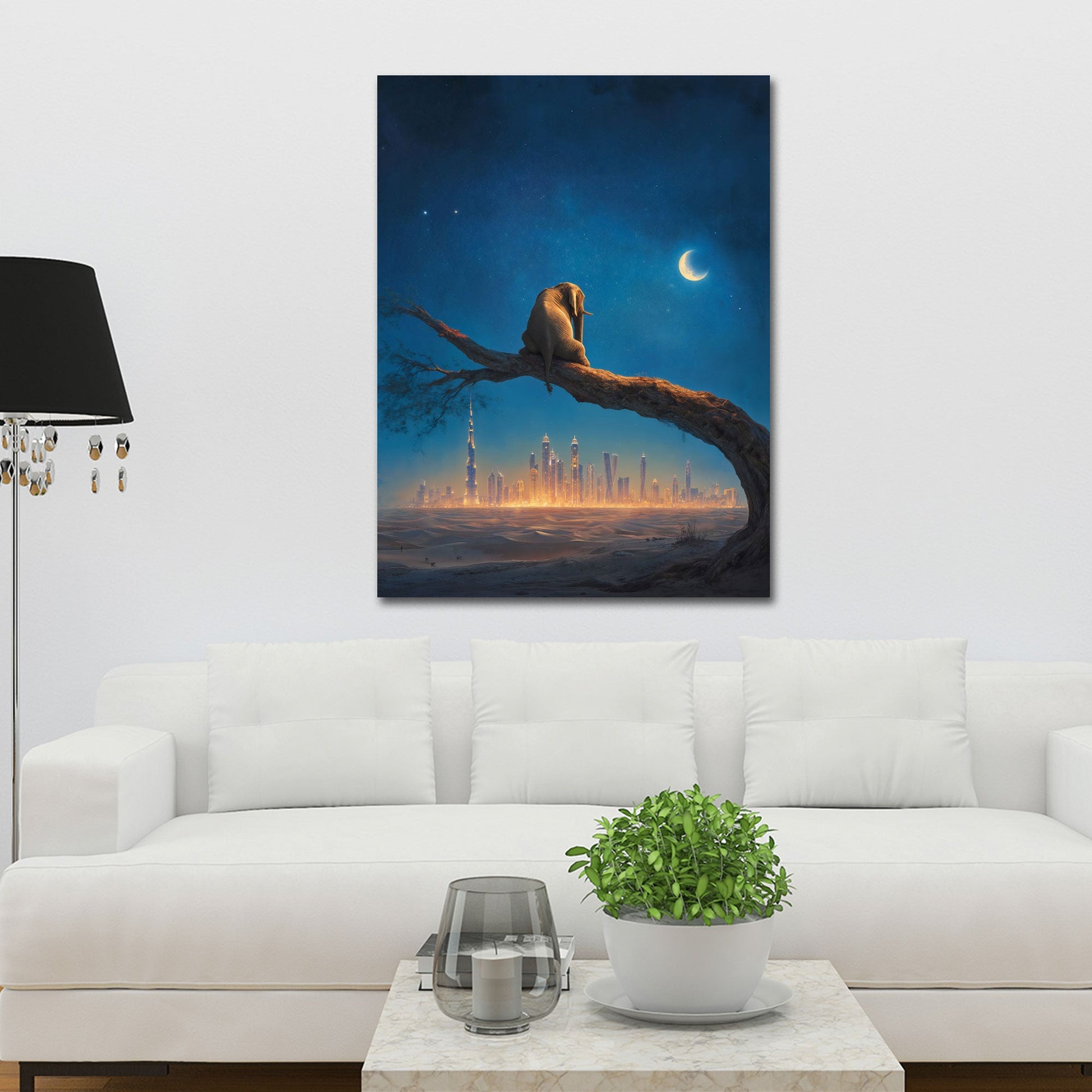 Träumender Elefant mit Halbmond über Skyline Wandbild