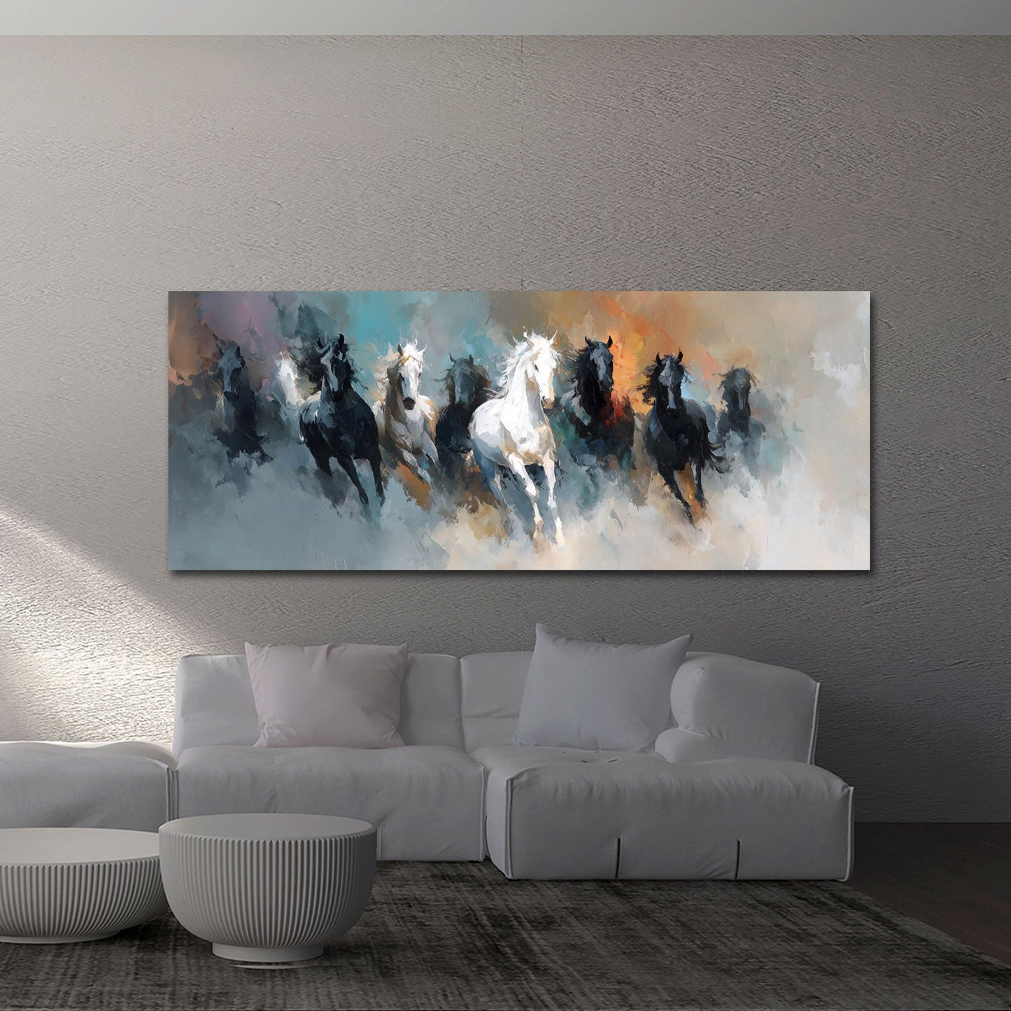 Weiße und schwarze Pferde voller Dynamik Wandbild